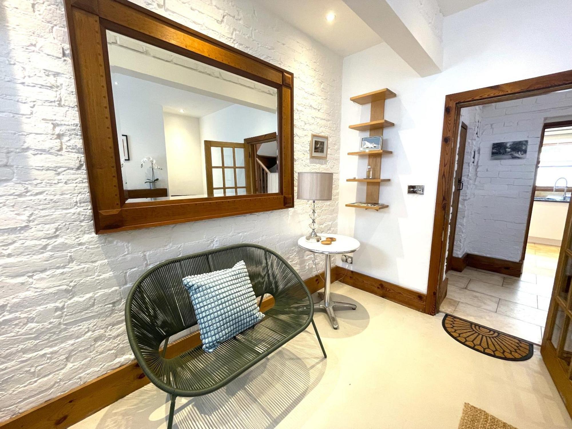 Harmonious In The Heart Of Clifton Village * Bristol